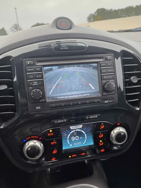 2012 Nissan Juke - Image 12 of 16