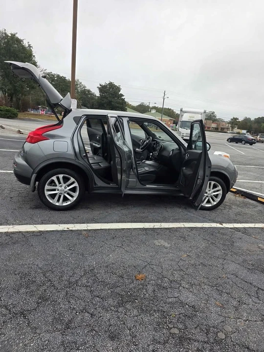 2012 Nissan Juke - Image 10 of 16
