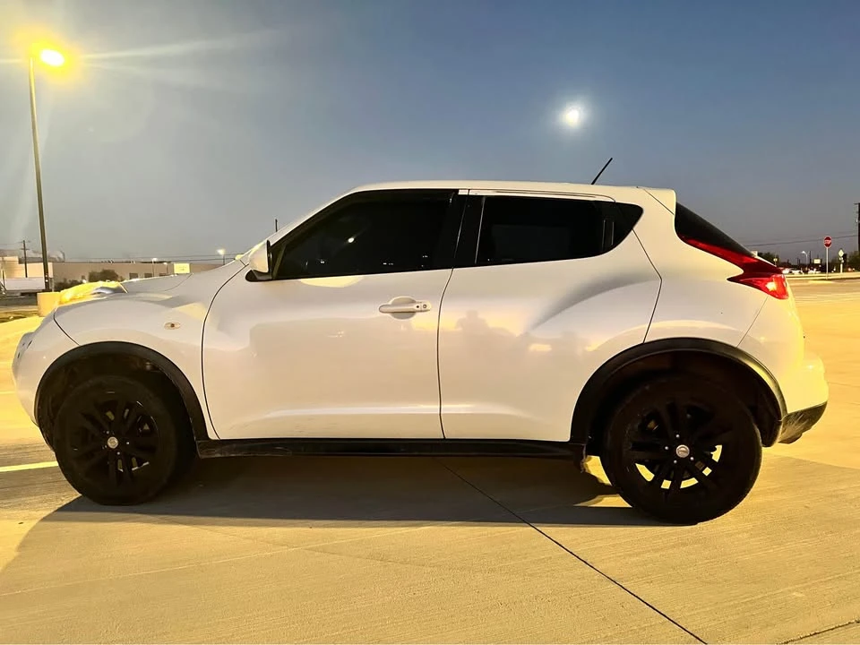 2012 Nissan Juke - Image 2 of 12
