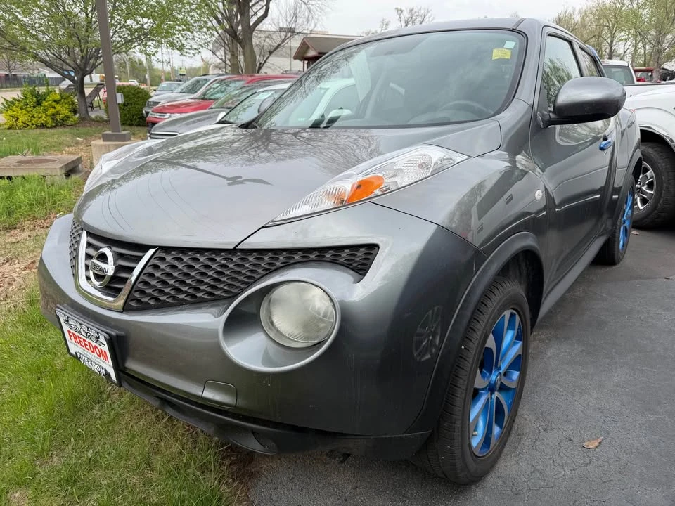 2012 Nissan Juke - Image 2 of 7