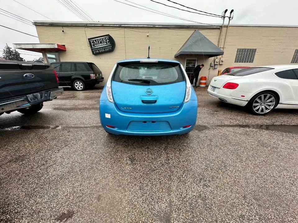 2012 Nissan Leaf - Image 10 of 20