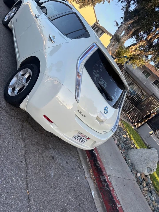 2012 Nissan Leaf - Image 6 of 8
