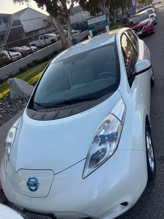 2012 Nissan Leaf - Image 5 of 8