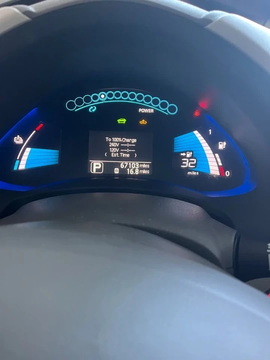 2012 Nissan Leaf - Image 12 of 14