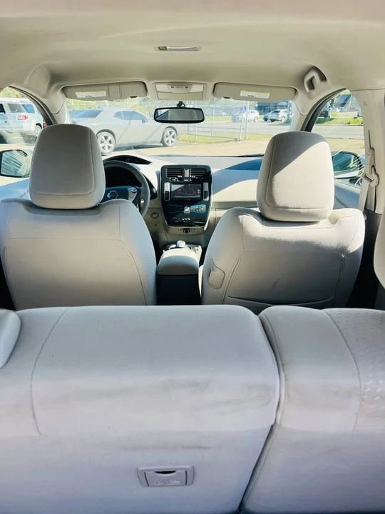 2012 Nissan Leaf - Image 6 of 14