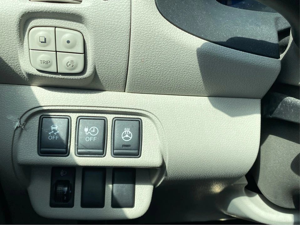 2012 Nissan Leaf - Image 16 of 19