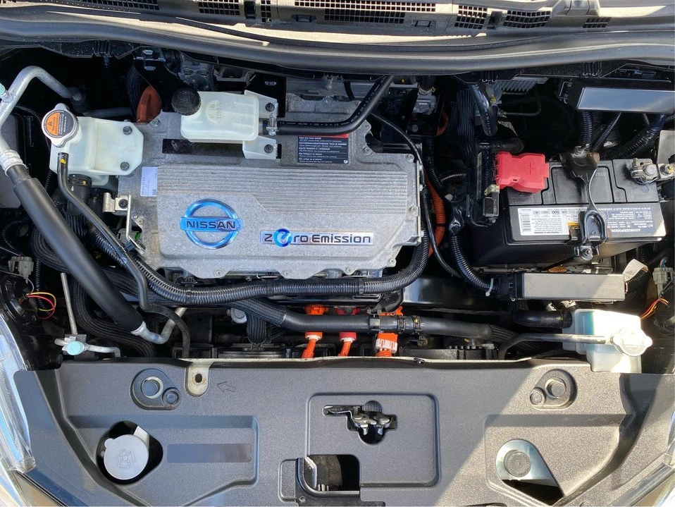2012 Nissan Leaf - Image 11 of 19