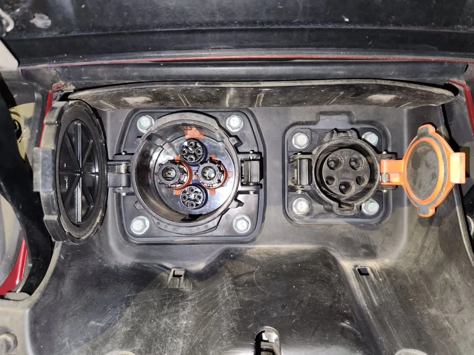 2012 Nissan Leaf - Image 10 of 15