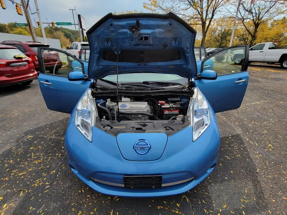 2012 Nissan Leaf - Image 9 of 20