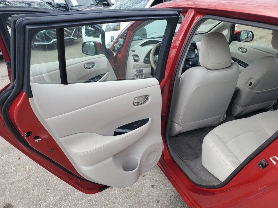 2012 Nissan Leaf - Image 13 of 19
