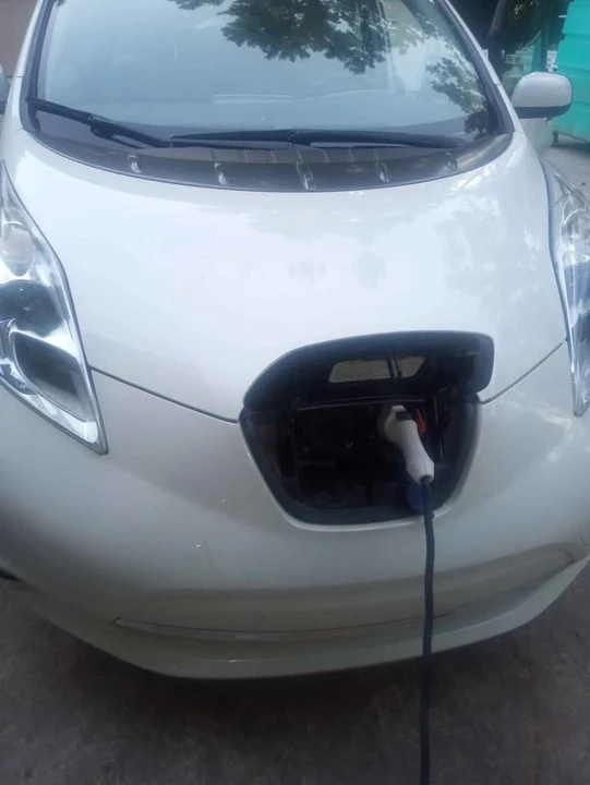 2012 Nissan Leaf - Image 3 of 4