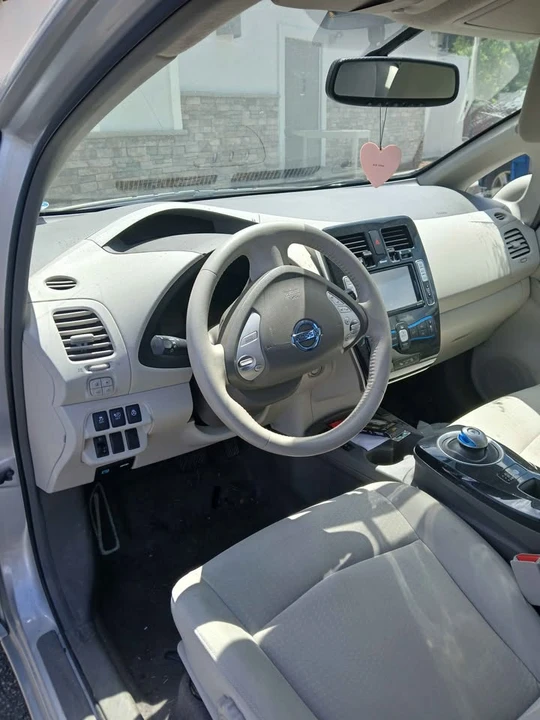 2012 Nissan Leaf - Image 5 of 6