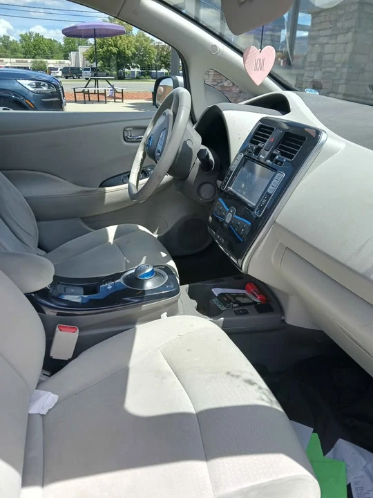 2012 Nissan Leaf - Image 4 of 6