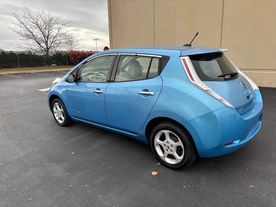 2012 Nissan Leaf - Image 8 of 12