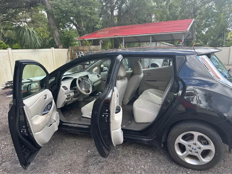 2012 Nissan Leaf - Image 13 of 15