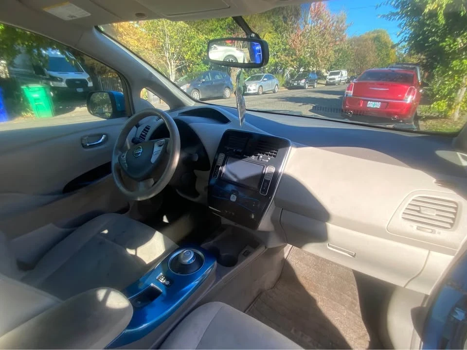2012 Nissan Leaf - Image 12 of 16