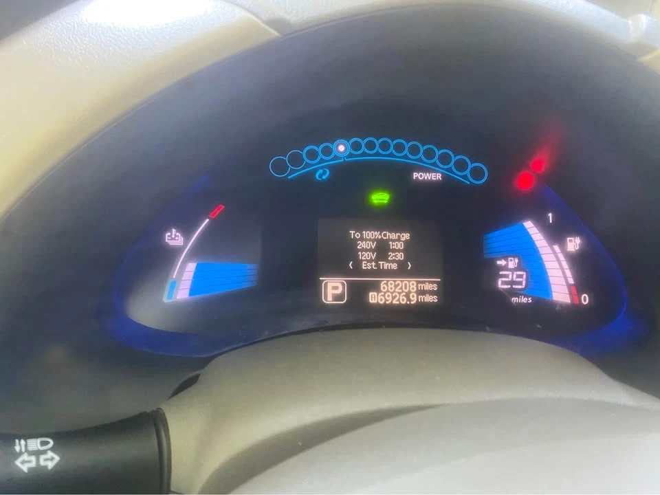2012 Nissan Leaf - Image 13 of 16