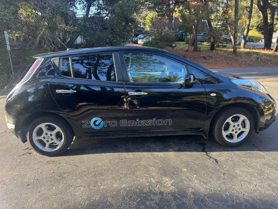2012 Nissan Leaf - Image 10 of 18