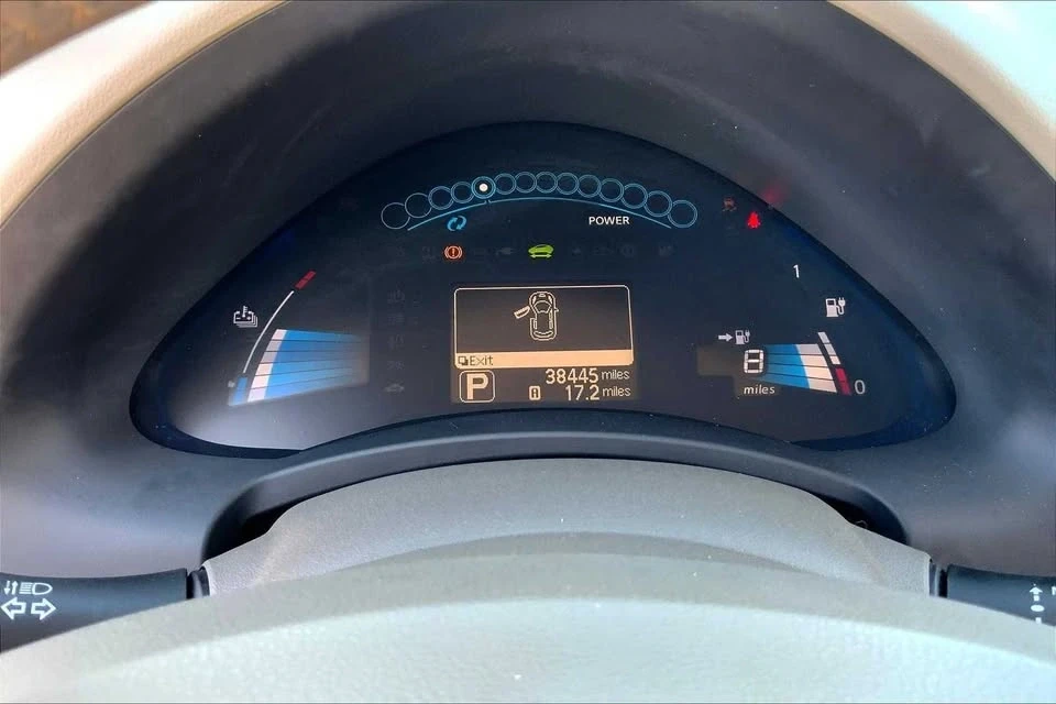 2012 Nissan Leaf - Image 12 of 13