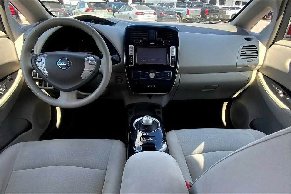 2012 Nissan Leaf - Image 8 of 13
