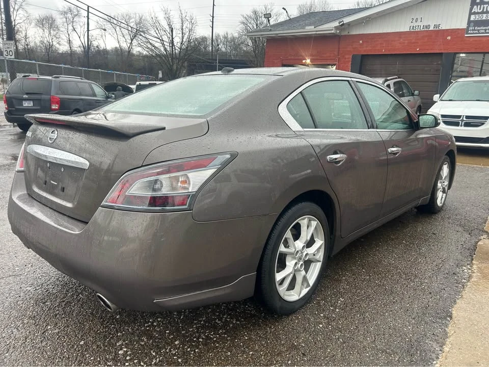 2012 Nissan Maxima 7th Gen - Image 4 of 12