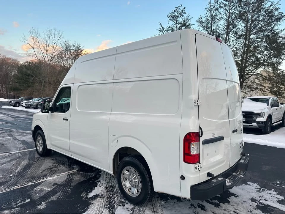 2012 Nissan NV2500 - Image 6 of 13