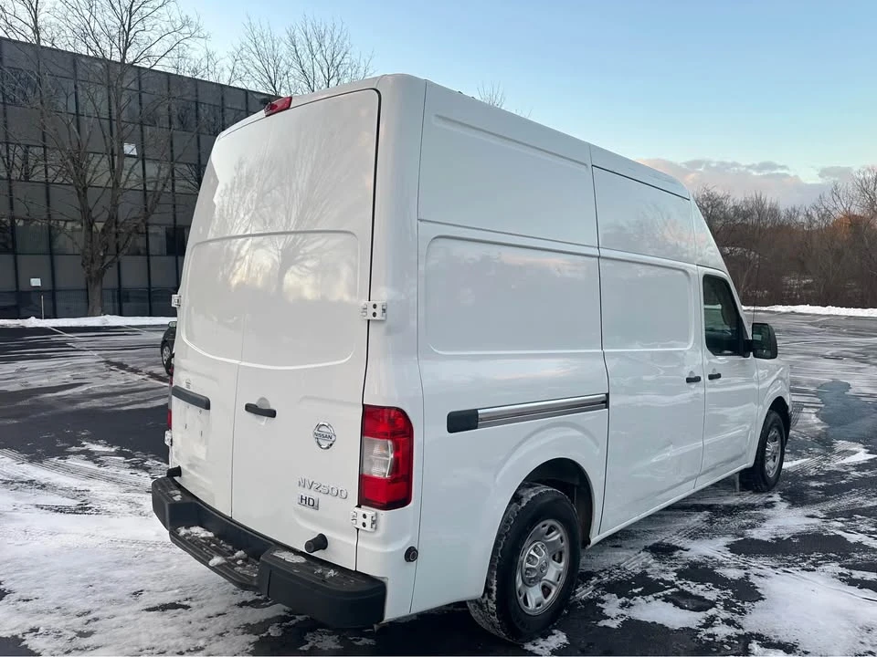 2012 Nissan NV2500 - Image 4 of 13