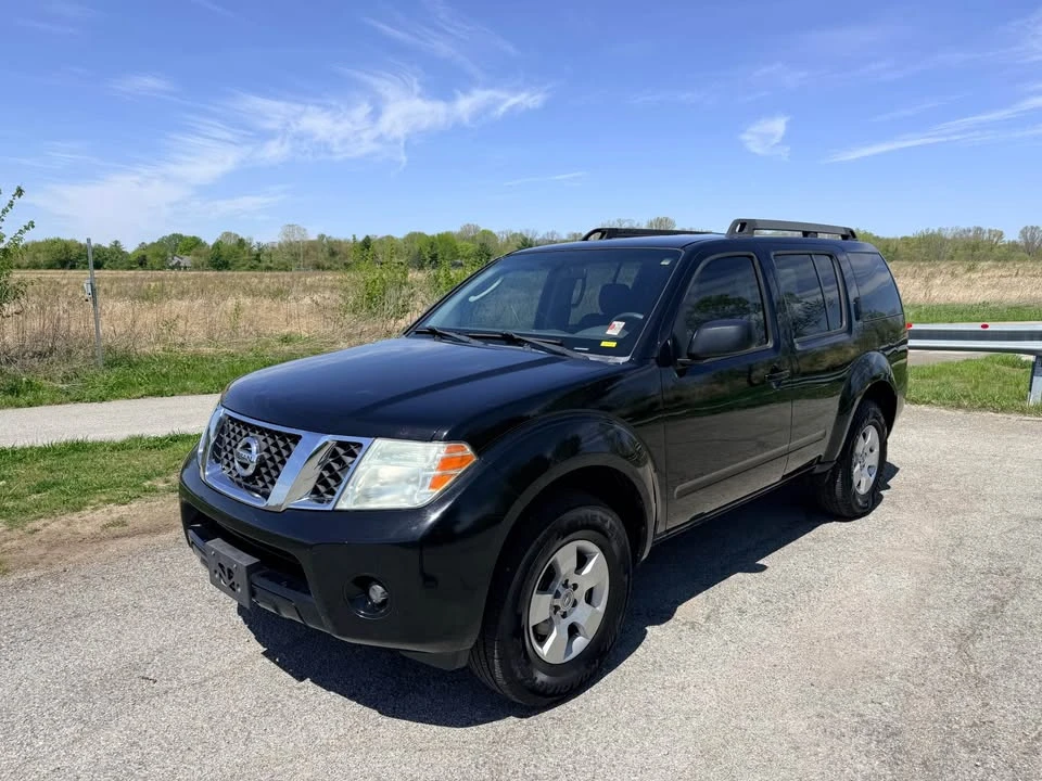 2012 Nissan Pathfinder 3rd Gen - Image 2 of 14