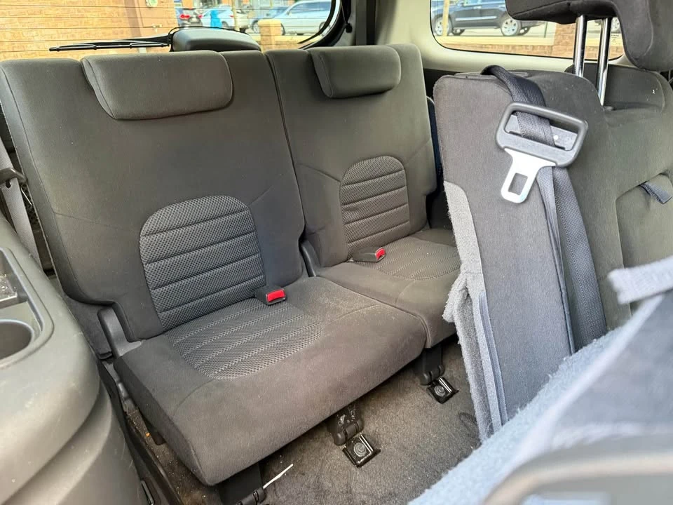 2012 Nissan Pathfinder 3rd Gen - Image 13 of 20