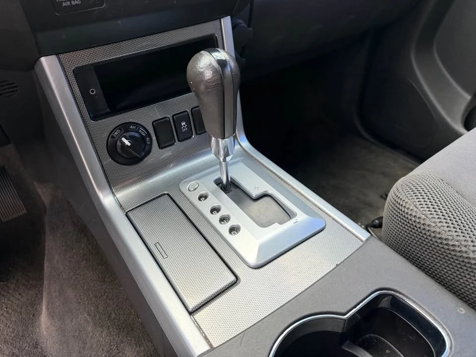 2012 Nissan Pathfinder 3rd Gen - Image 15 of 20