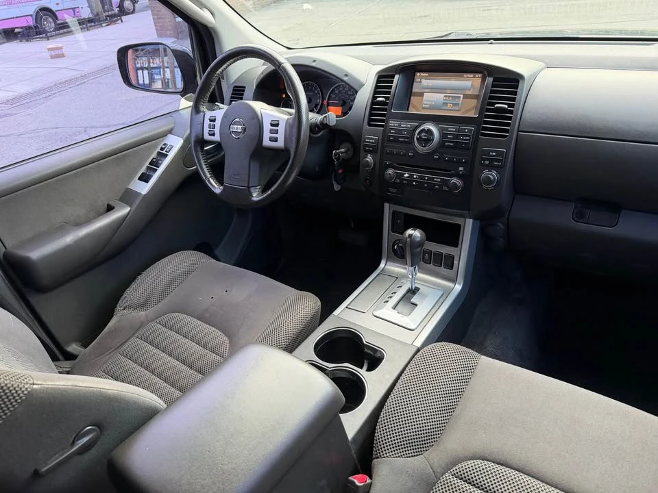 2012 Nissan Pathfinder 3rd Gen - Image 10 of 20