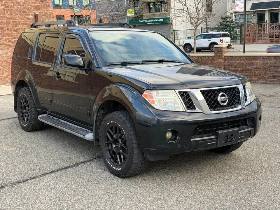 2012 Nissan Pathfinder 3rd Gen - Image 4 of 20