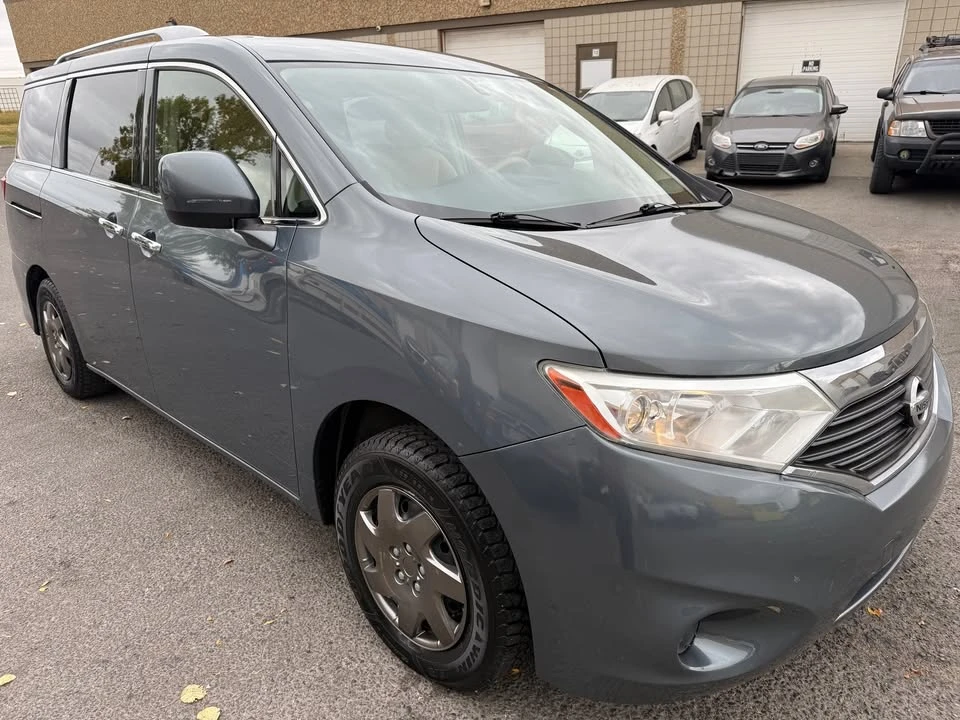 2012 Nissan Quest - Image 2 of 13