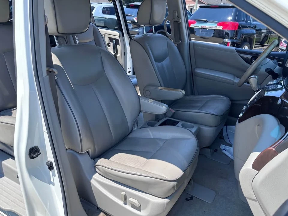 2012 Nissan Quest - Image 15 of 19