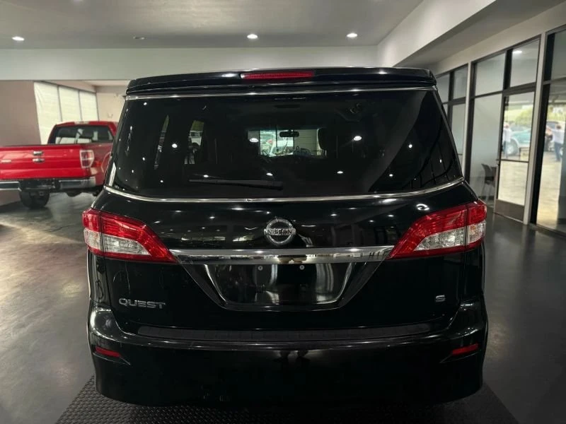 2012 Nissan Quest - Image 6 of 17
