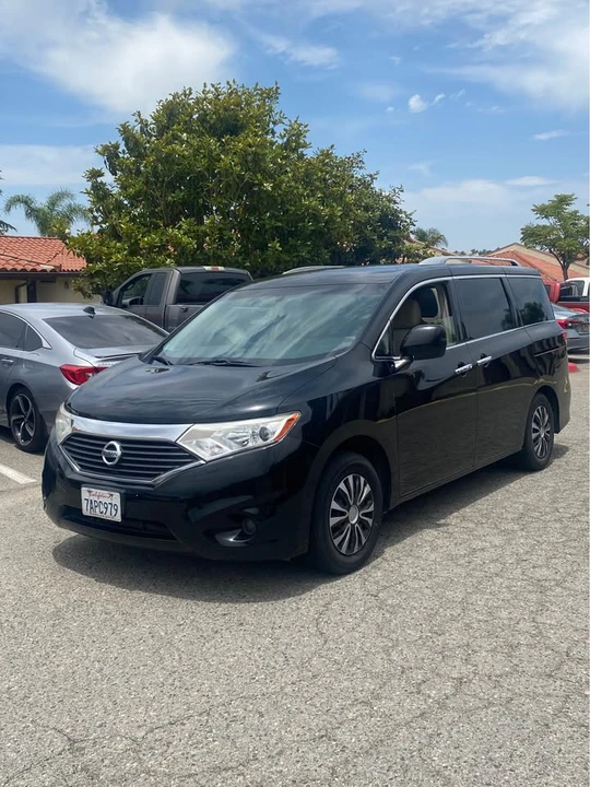 2012 Nissan Quest - Image 2 of 4