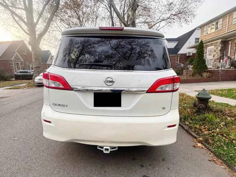 2012 Nissan Quest - Image 4 of 18