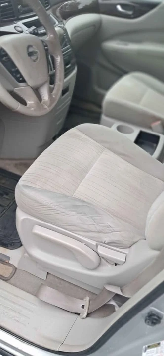 2012 Nissan Quest - Image 6 of 9
