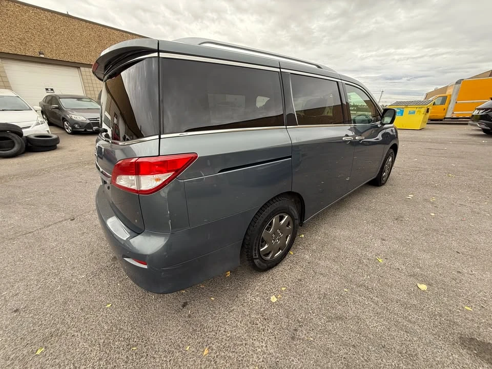 2012 Nissan Quest - Image 5 of 19