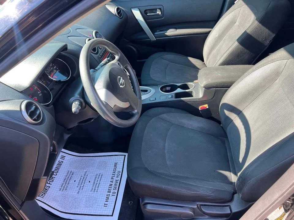 2012 Nissan Rogue - Image 9 of 18