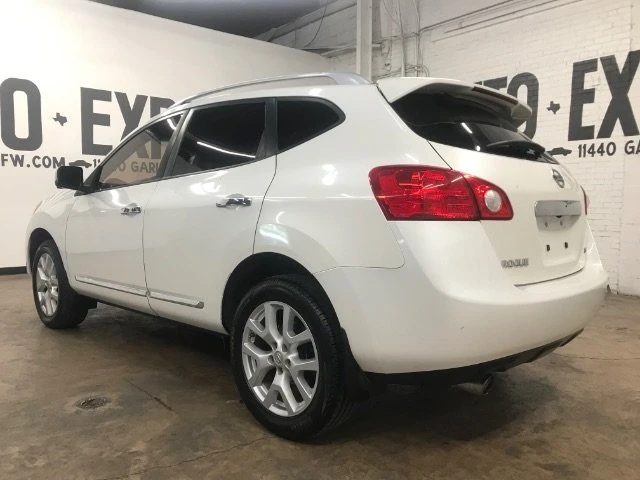 2012 Nissan Rogue - Image 3 of 5