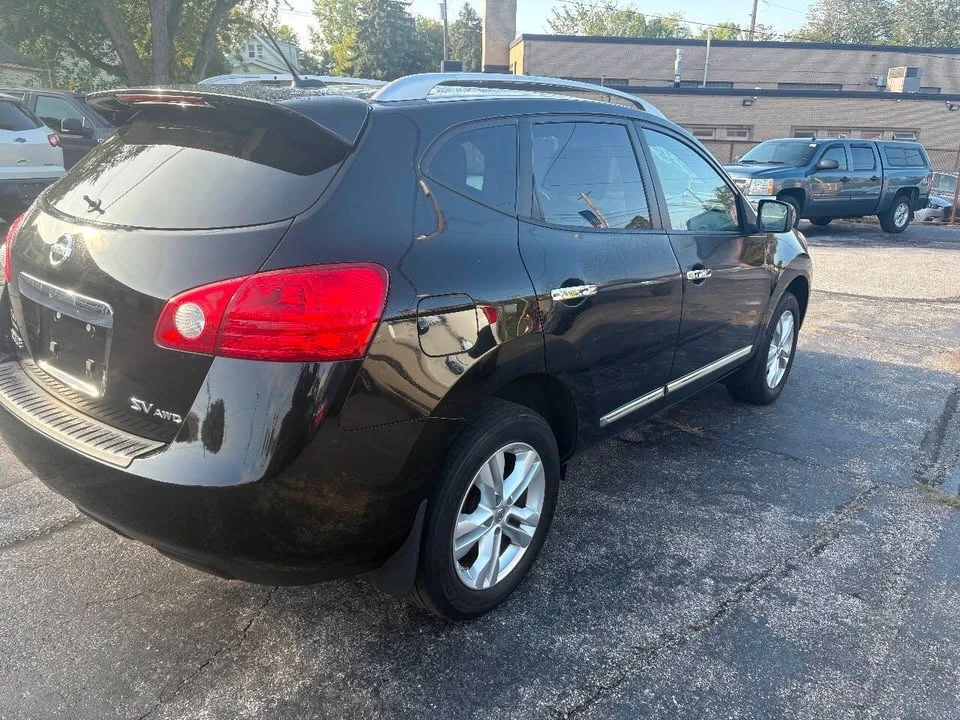 2012 Nissan Rogue - Image 2 of 13