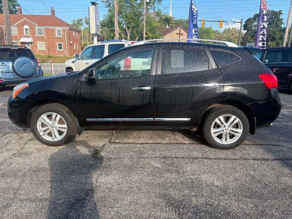 2012 Nissan Rogue - Image 5 of 13