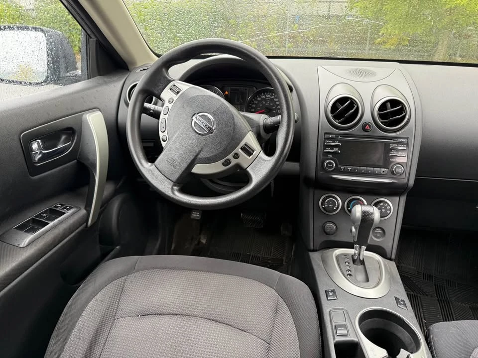 2012 Nissan Rogue - Image 6 of 11