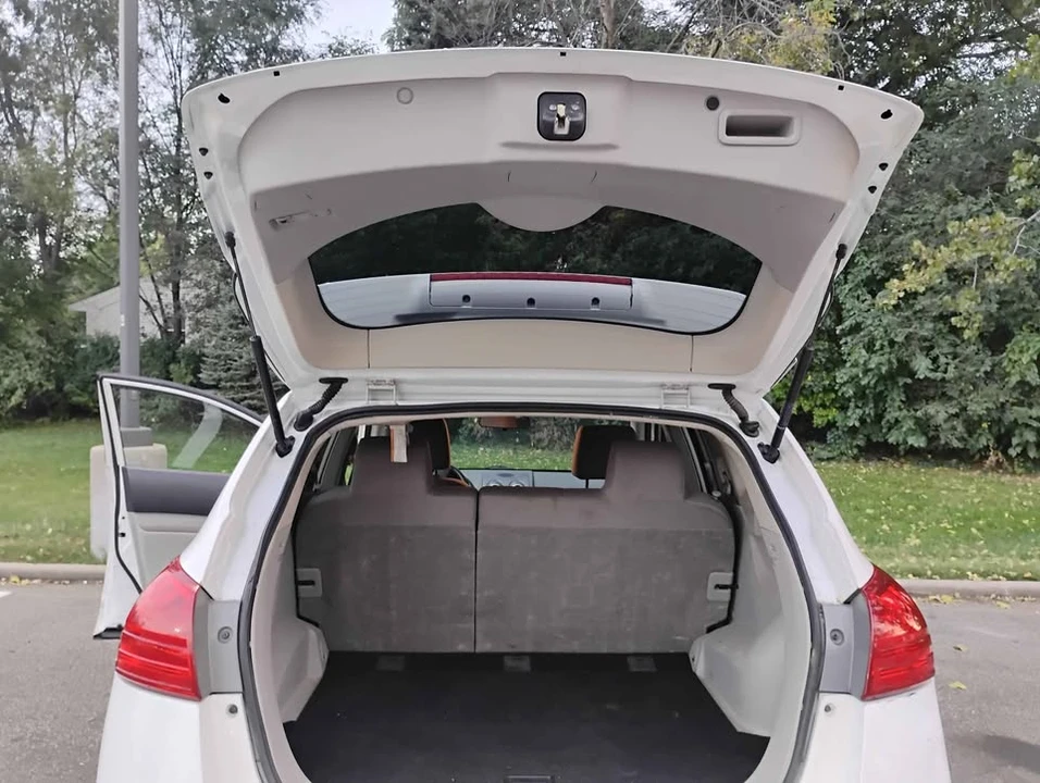 2012 Nissan Rogue - Image 3 of 7