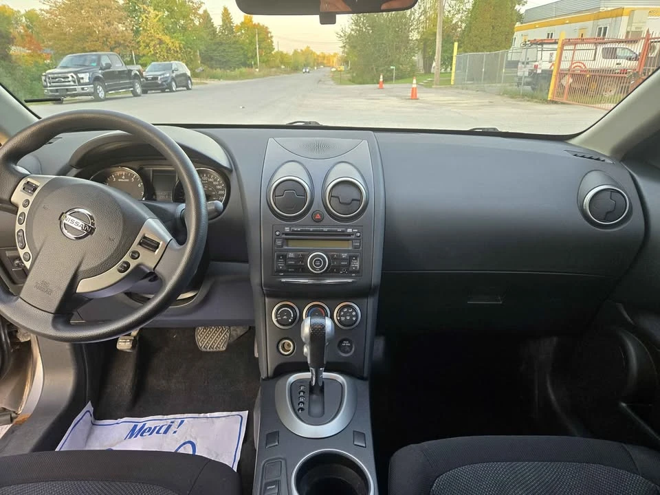 2012 Nissan Rogue - Image 8 of 8