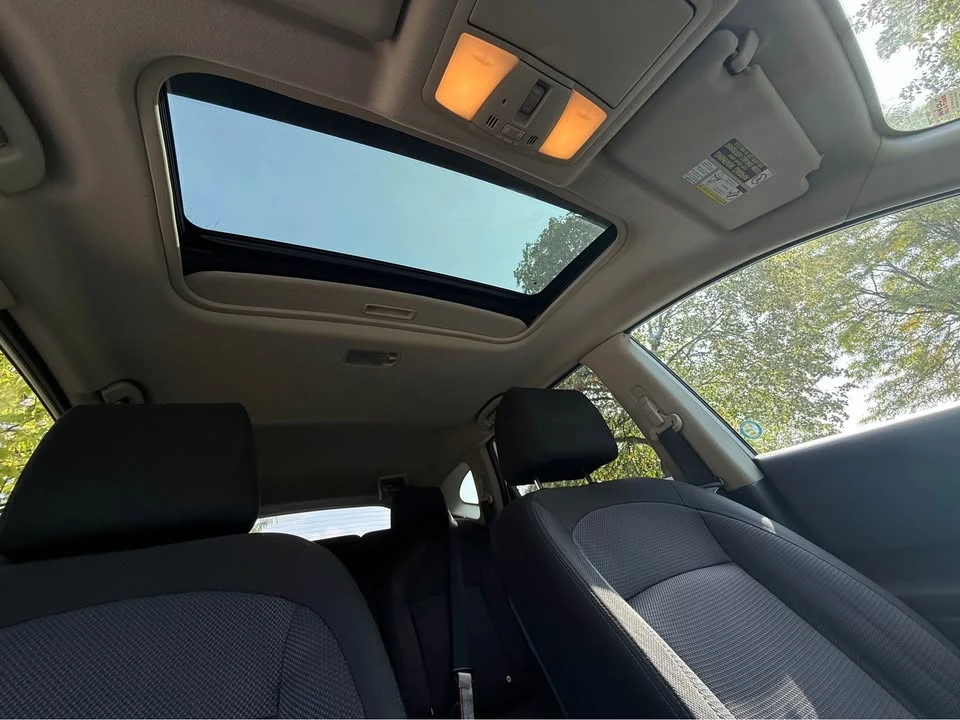 2012 Nissan Rogue - Image 5 of 5