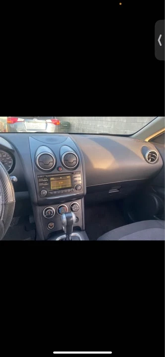 2012 Nissan Rogue - Image 4 of 10