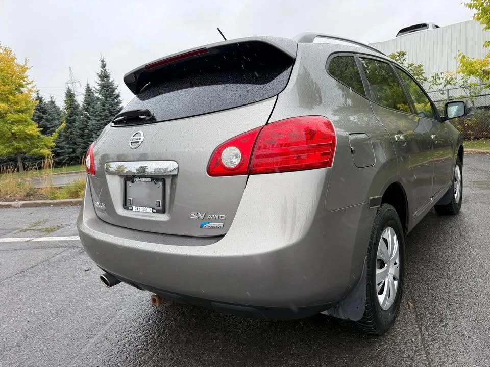 2012 Nissan Rogue - Image 10 of 11