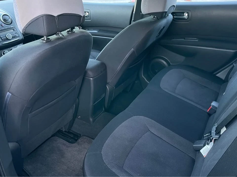 2012 Nissan Rogue - Image 7 of 9